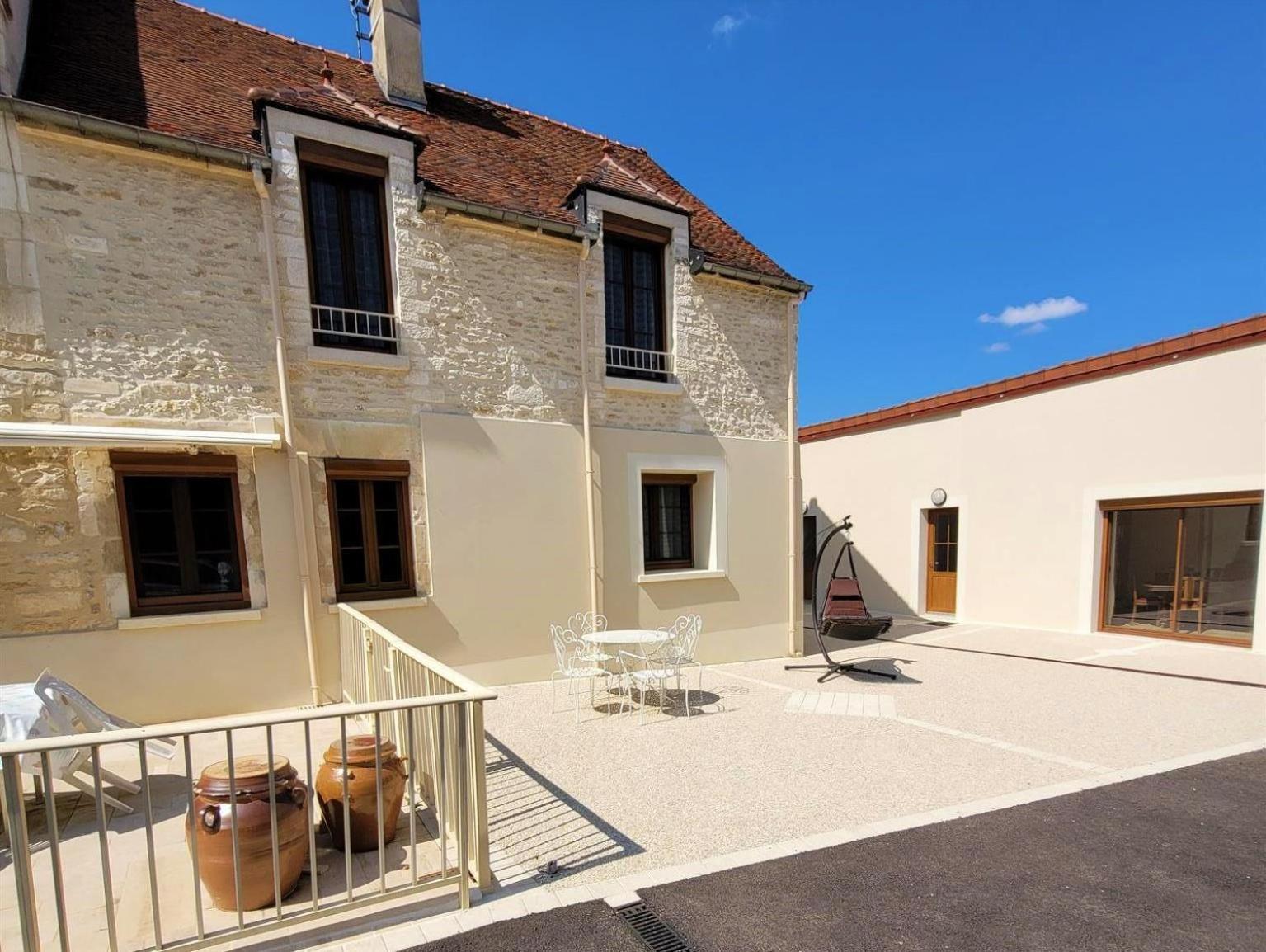 Bed and Breakfast Le Domaine Des Gemmes à Tissey Extérieur photo